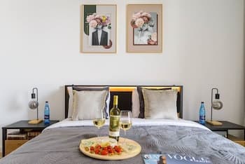 Lumina glamour 3 bedroom apartment