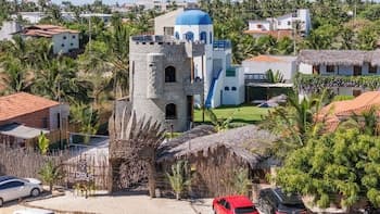 TRIBUS Experience Inn