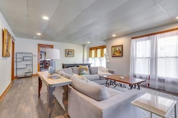 Stillwater Home - Walk to Boone Pickens Stadium!