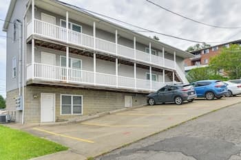 1 Mi to Wvu: Morgantown Apartment Near Hospitals