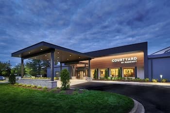 Courtyard by Marriott Chicago Lincolnshire