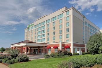 Holiday Inn University Plaza-Bowling Green, an IHG Hotel