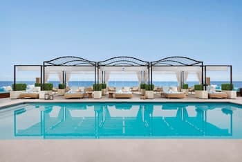 Surf And Sand Resort