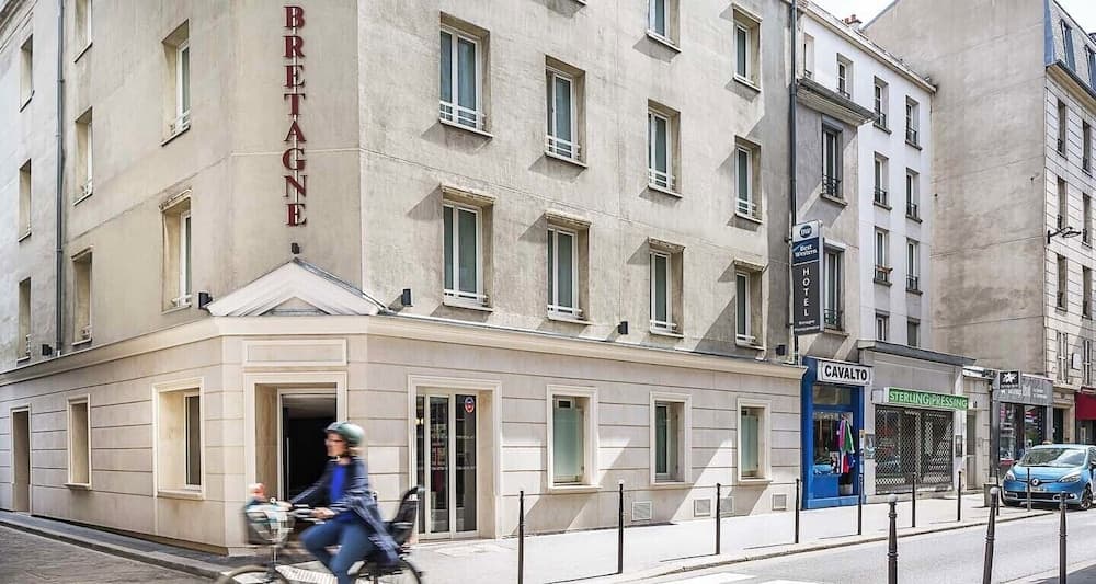 hotel image