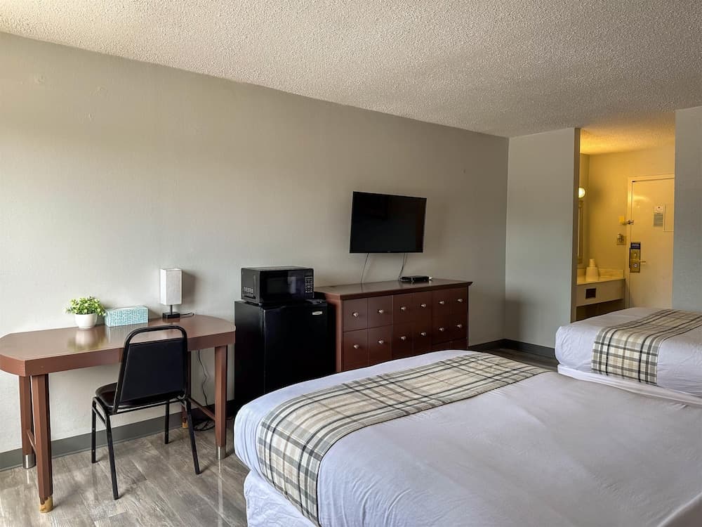 Motel 6 Rochester, NY - Airport