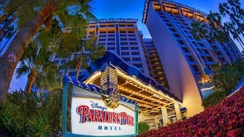 Disney's Paradise Pier Hotel