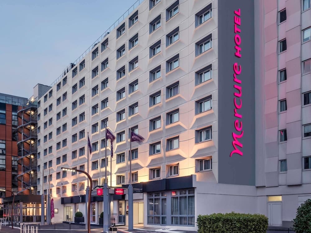 hotel image