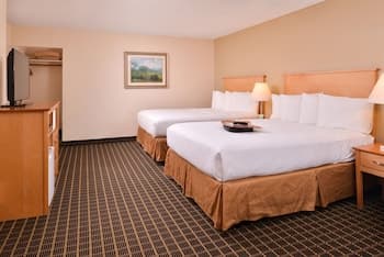 Campus Inn & Suites Eugene Downtown