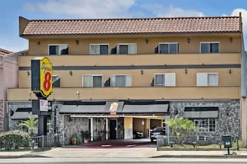 Super 8 by Wyndham Inglewood/LAX/LA Airport