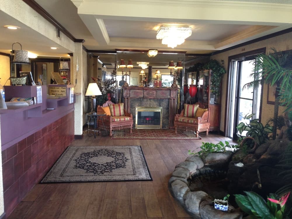 Days Inn by Wyndham Destin