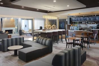 Courtyard by Marriott Fort Worth University Drive