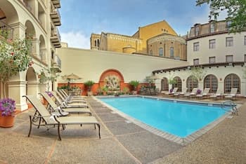 Omni La Mansion del Rio