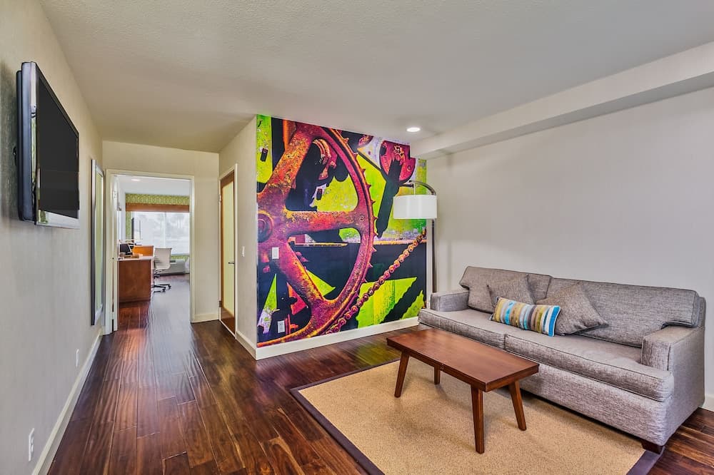 Hotel Indigo Anaheim by IHG