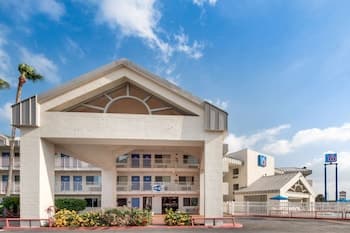 Motel 6 Brownsville, TX North