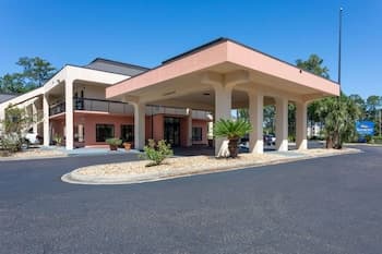 Baymont by Wyndham Tallahassee