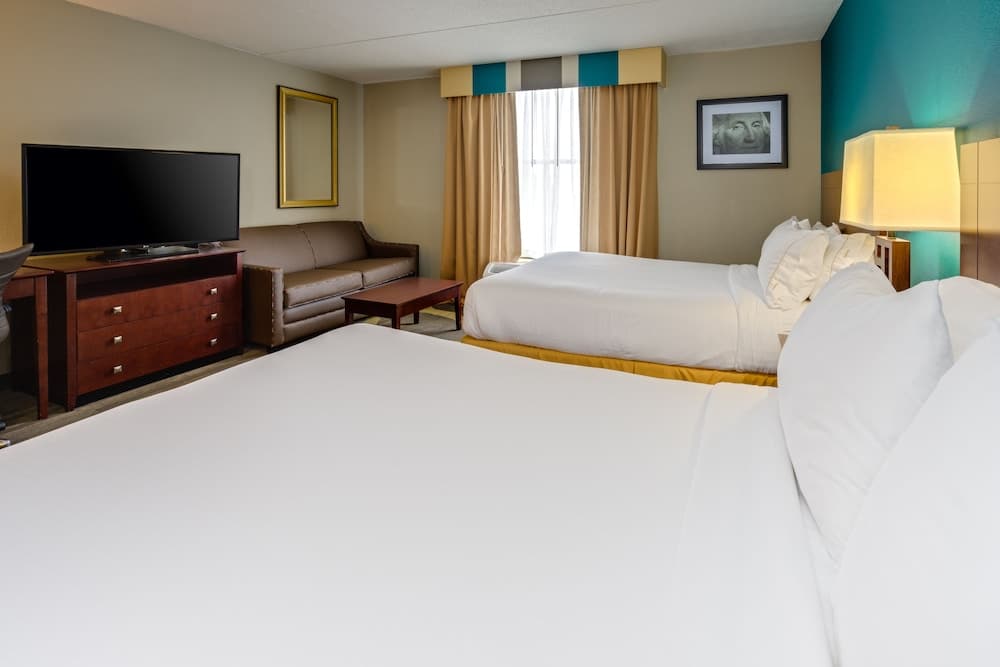 Holiday Inn Express Washington DC East - Andrews AFB by IHG