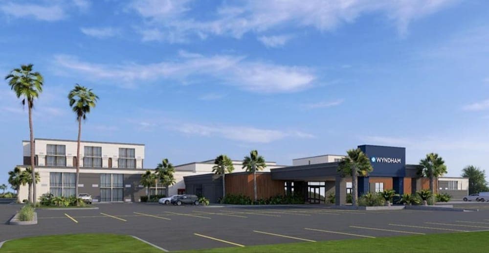 Wyndham New Orleans Airport & Conference Center