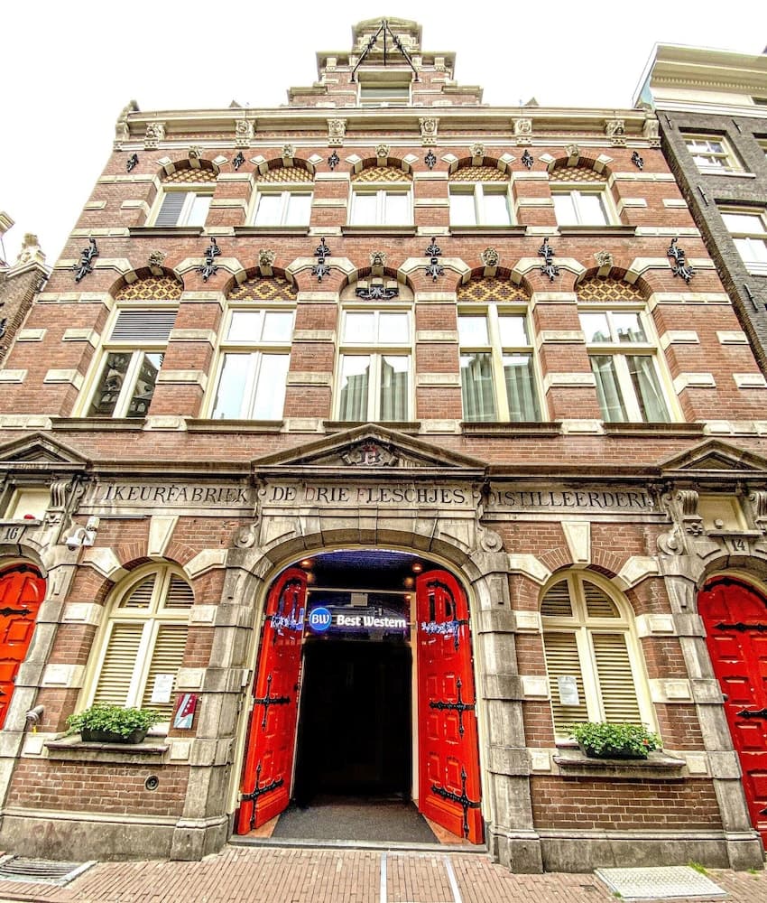 hotel image