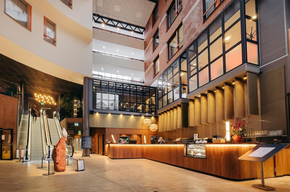 Best Western Plus Hotel Plaza