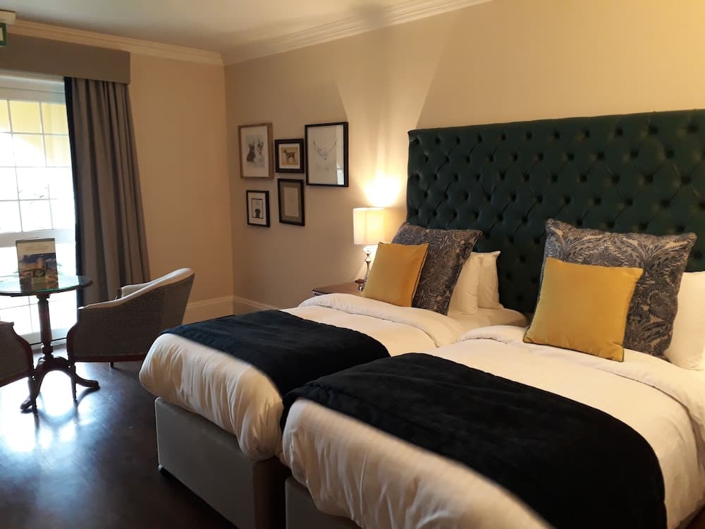 New House Country Hotel