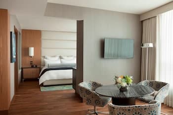 Vancouver Marriott Pinnacle Downtown