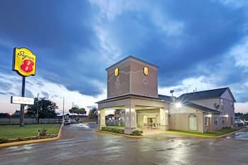 Super 8 Dallas East Near Fair Park Downtown