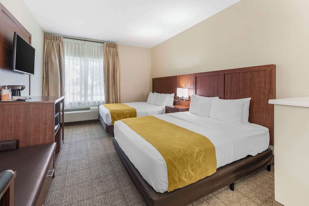 Comfort Suites Tulare Sequoia Gateway