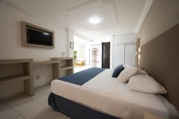 Hotel Fiesta Mexicana