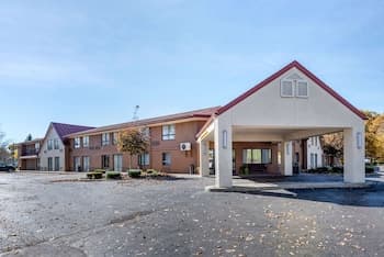 Quality Inn Falconer - Jamestown