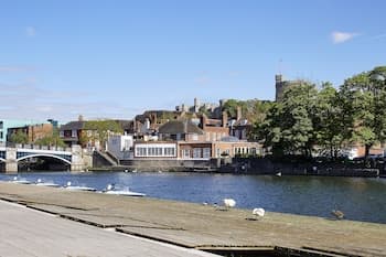 Sir Christopher Wren Hotel