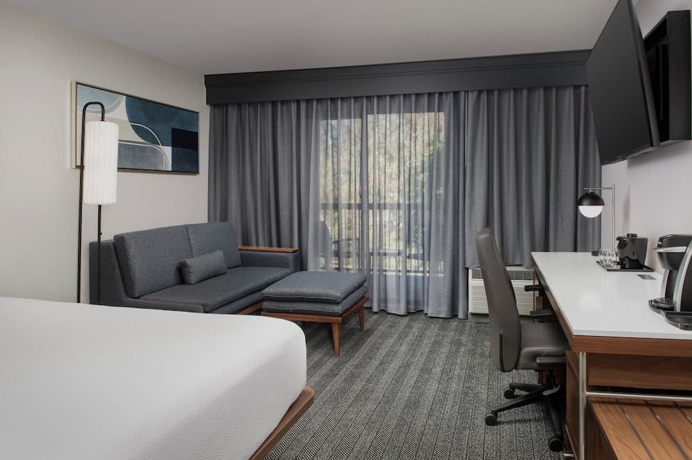 Courtyard by Marriott San Diego Carlsbad