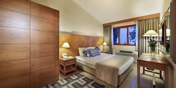 Pine Bay Holiday Resort