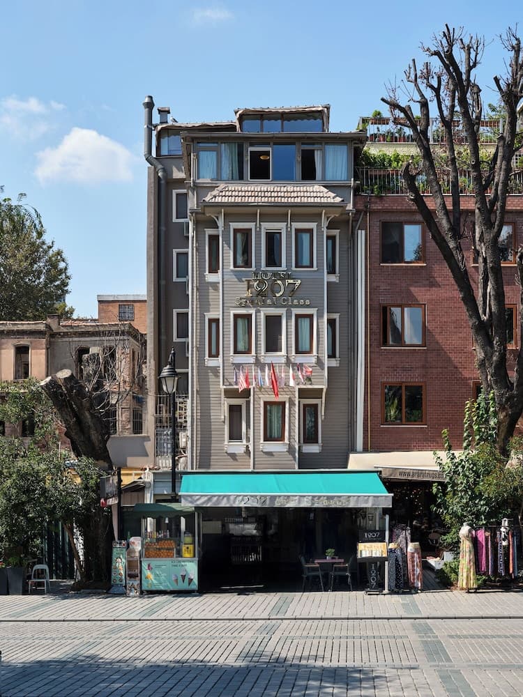 hotel image