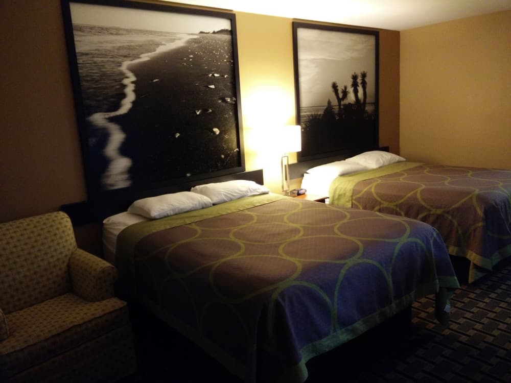 Super 8 by Wyndham Houston/Willowbrook/Hwy 249