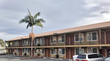 Motel 6 San Diego, CA - Southbay