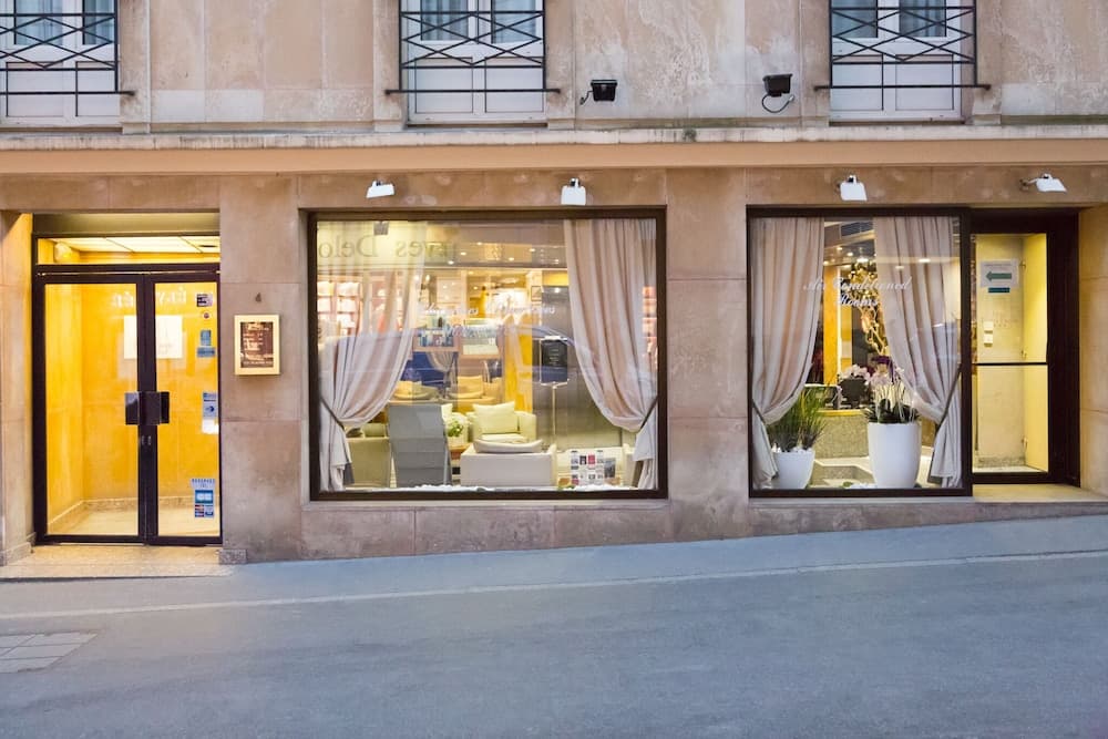 hotel image