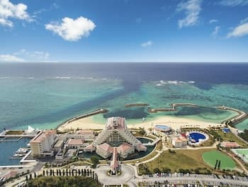 Sheraton OKINAWA SUNMARINA RESORT
