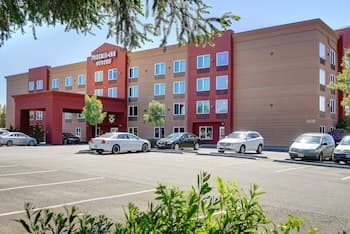 Phoenix Inn Suites - Albany