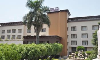 Hotel Madhuban