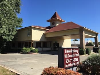Fredericksburg Hill Country Hotel