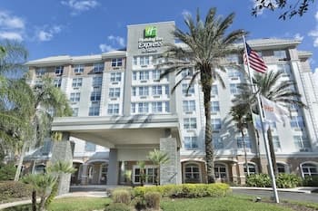 Holiday Inn Express & Suites S Lake Buena Vista, an IHG Hotel