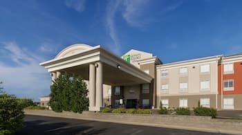 Holiday Inn Express & Suites Lawrence, an IHG Hotel