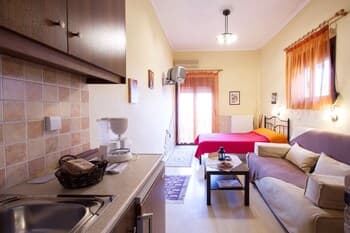 Mpalkoni Sti Monemvasia