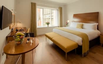 Premier Suites Plus Dublin Leeson Street