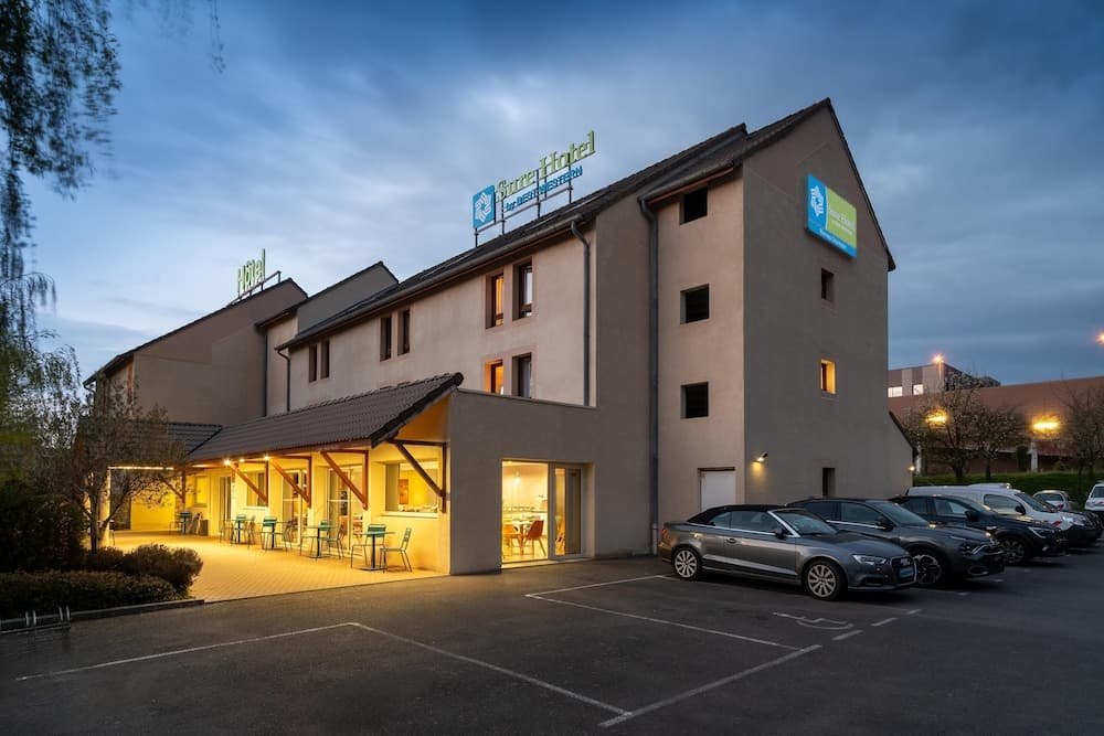 hotel image
