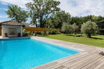 Best Western Plus Le Lavarin