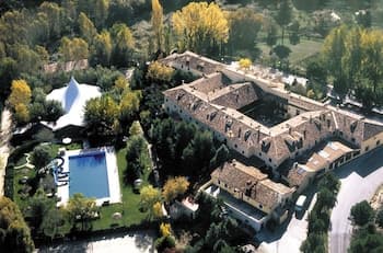 Hotel Cueva del Fraile