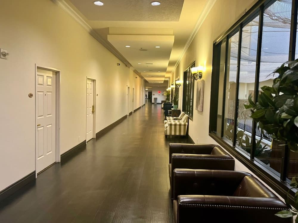 Jockey Resort Suites Center Strip