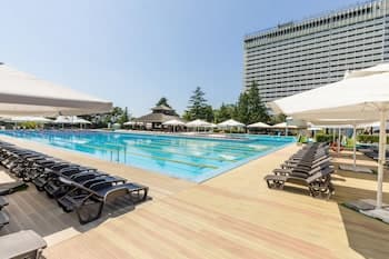 Grand Hotel Zhemchuzhina