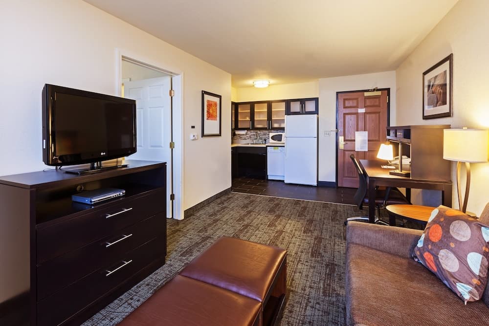 Staybridge Suites Woodland Hills by IHG